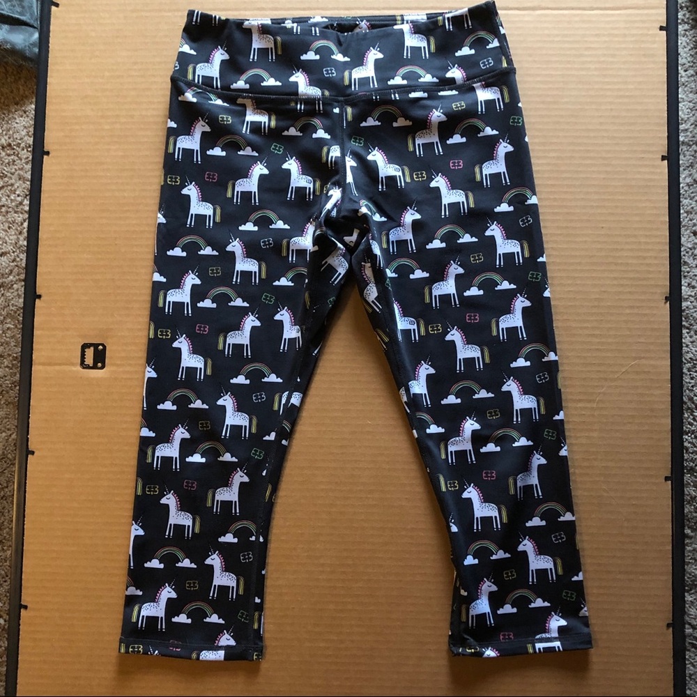 IAB unicorn crop leggings